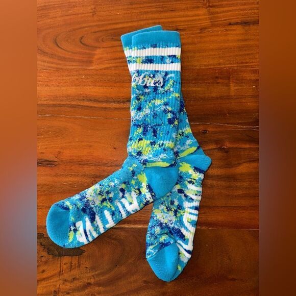 The Blue Sky Tie Dye Socks - Picture 5 of 5